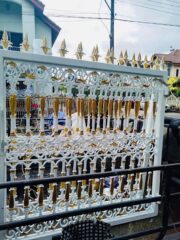 ประตูและช่องรั้วอัลลอยด์สั่งทำ ไม่เป็นสนิม ดีไซน์คลาสสิกสำหรับบ้านสไตล์ยุโรป โดย Aunchisa Alloy