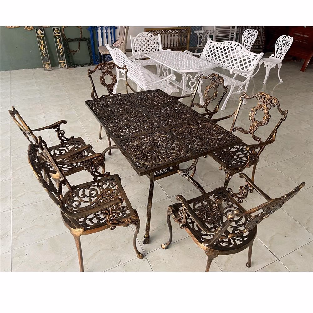ชุดสนาม 6 ที่นั่ง AUNCHISAALLOY 114x76x70 ซม. สีทองรมดำ