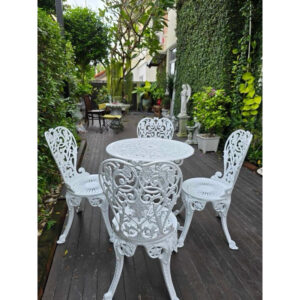 ชุดสนามอัลลอย 4 ที่นั่ง สีขาววินเทจ สไตล์ European Vintage